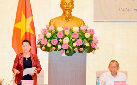 Đoàn kiểm tra của Bộ Chính trị làm việc với Đảng đoàn Quốc hội